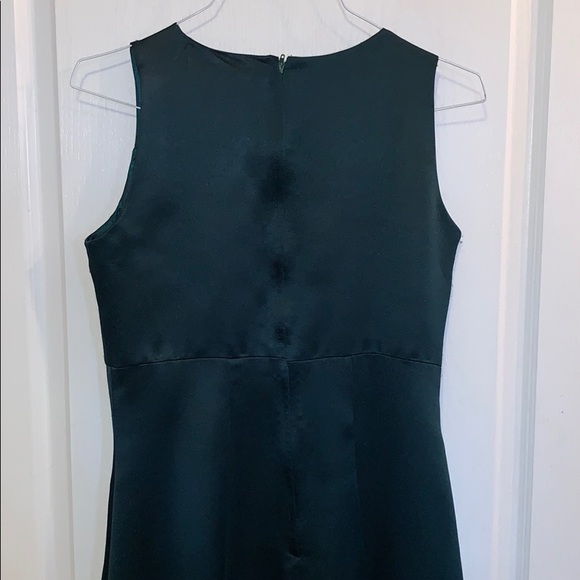 Emerald Green floor length gown - Picture 2 of 3